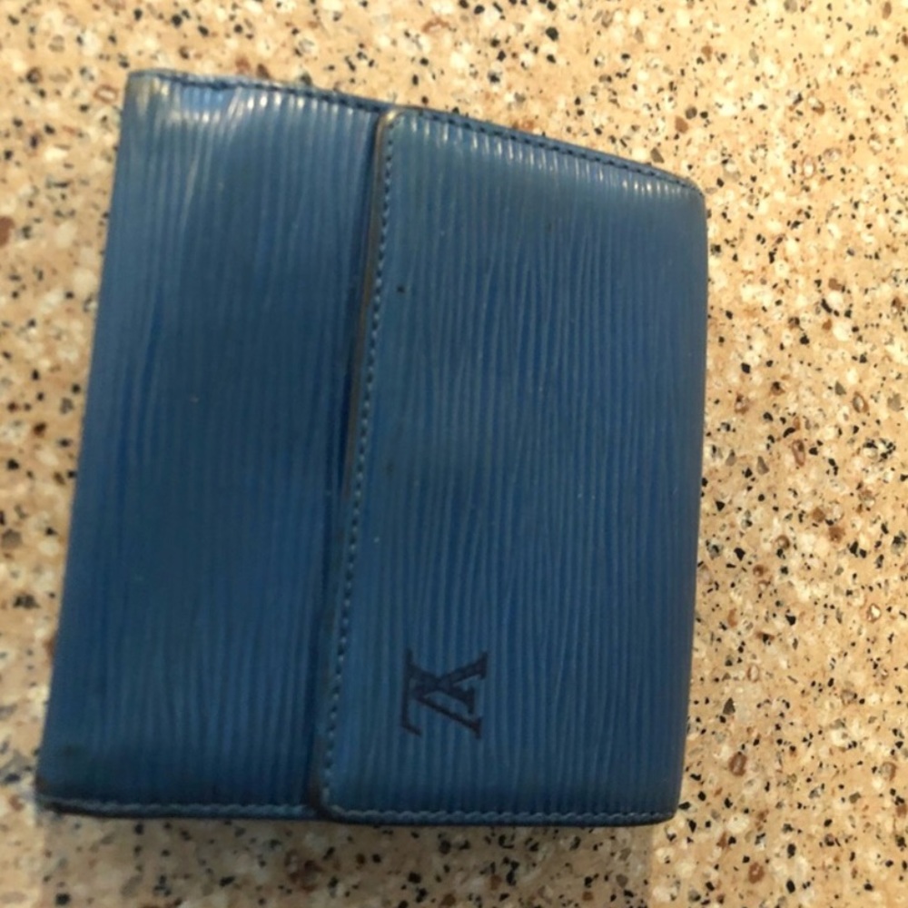 Louis Vuitton Epi Trifold Wallet